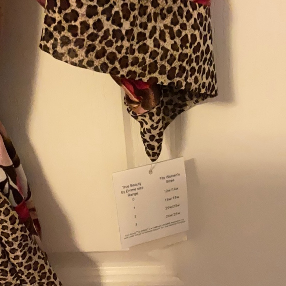True Beauty by Emme Floral Leopard Robe NWT - Picture 3 of 9